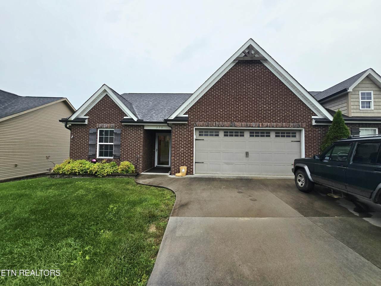 179 Stonefield Drive - Photo 1