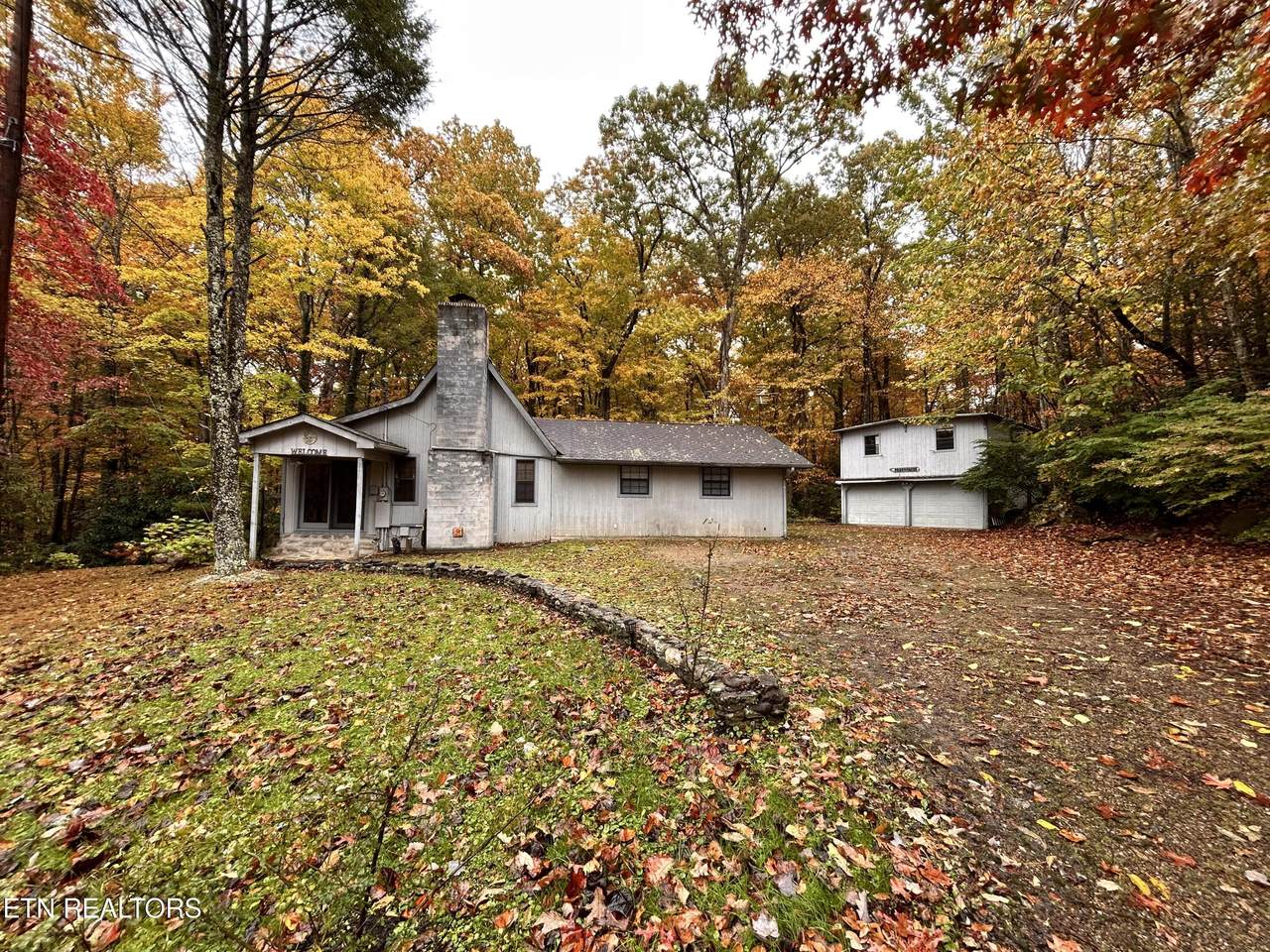 223 Greywolf Way - Photo 1