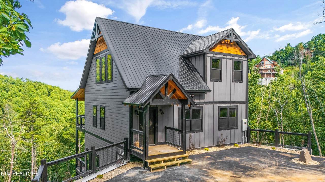 3414 Sugar Maple Loop Rd - Photo 1