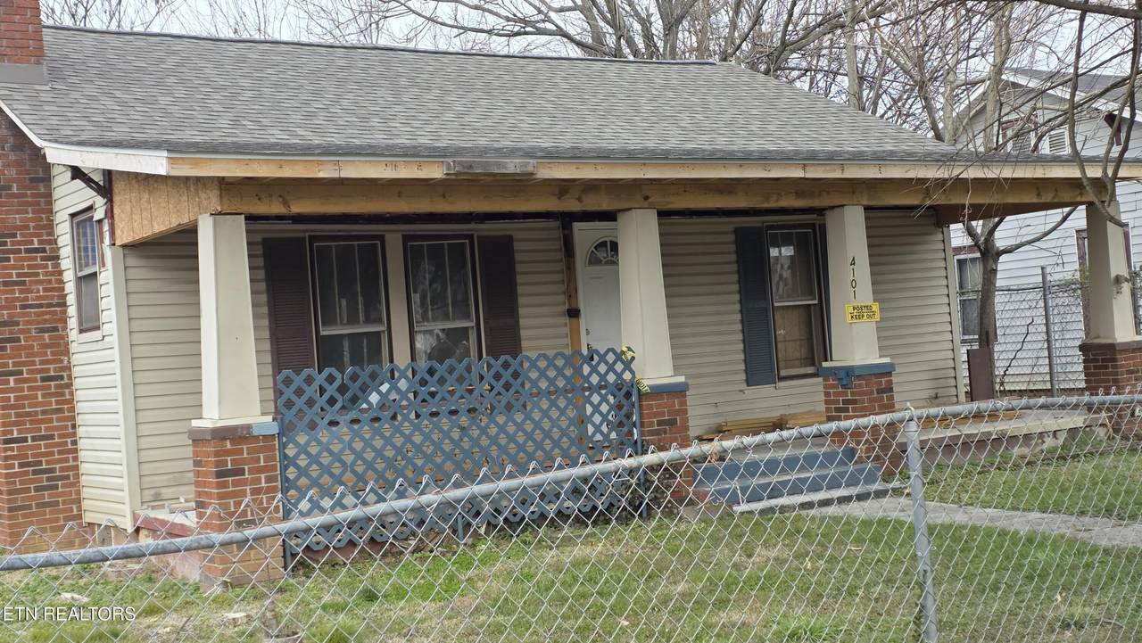 4101 Walker Blvd - Photo 1