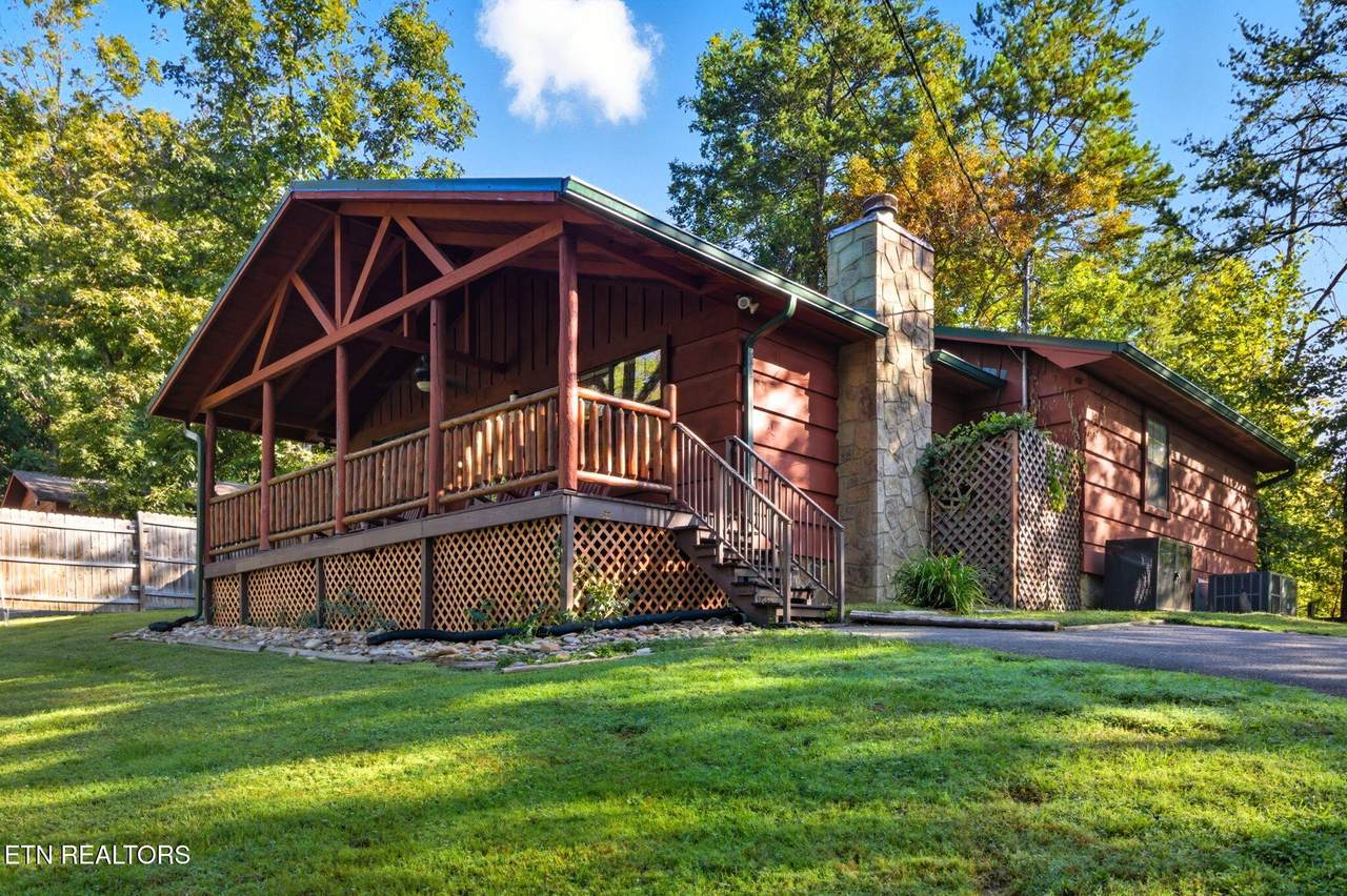 2833 Longvale Lane - Photo 1