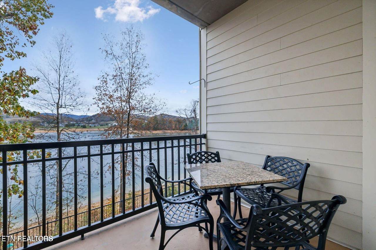112 Sandpiper Lane - Photo 1