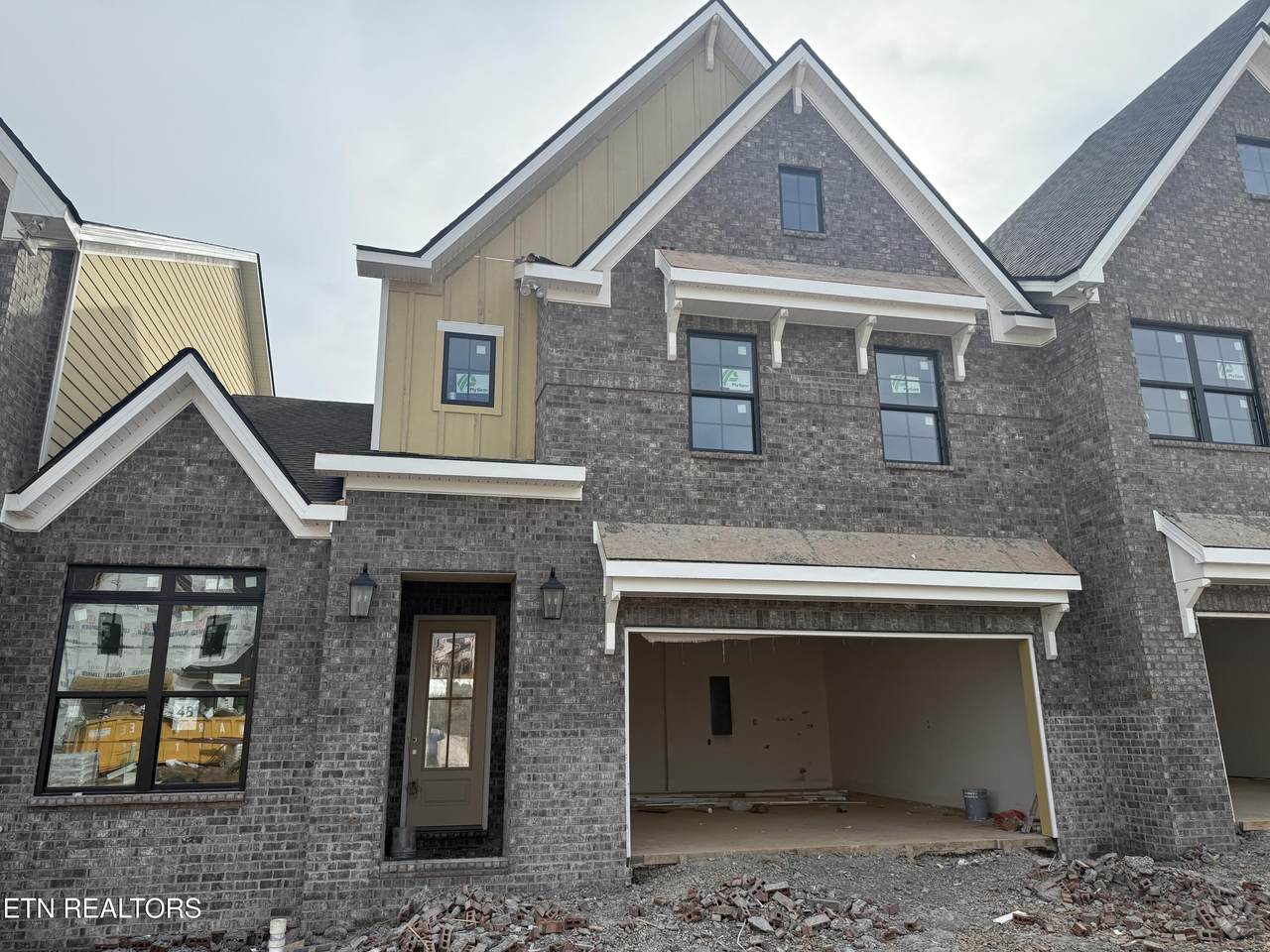 1107 Branch Hook Rd - Photo 1