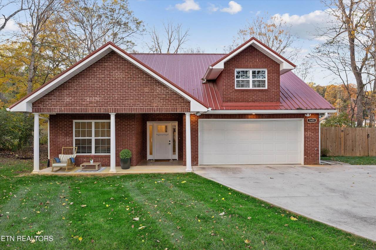 1601 Cedar Lane - Photo 1