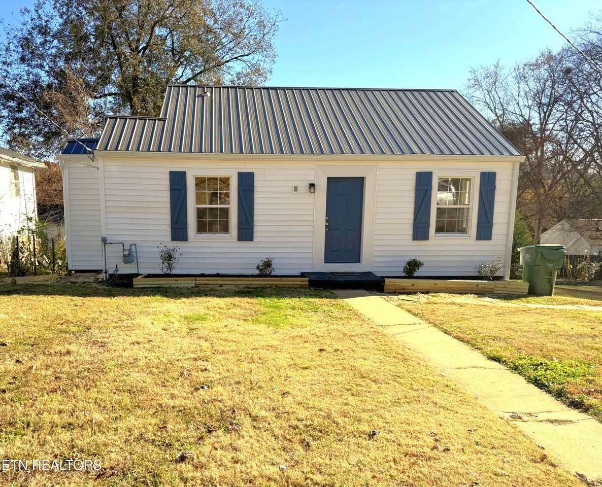 1210 Morningside Ave - Photo 1