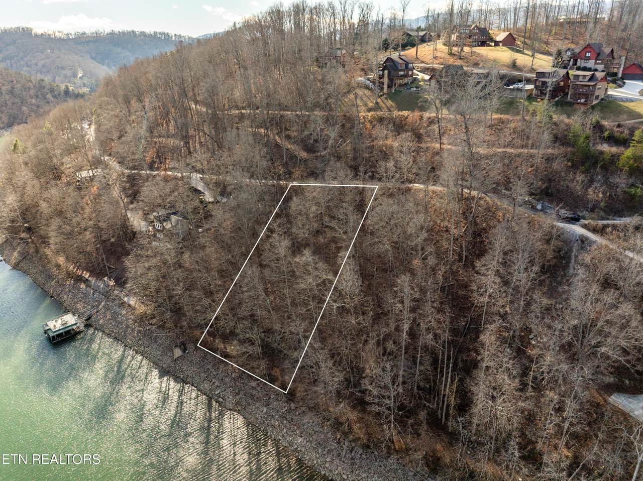  Hiawatha Drive - Photo 1