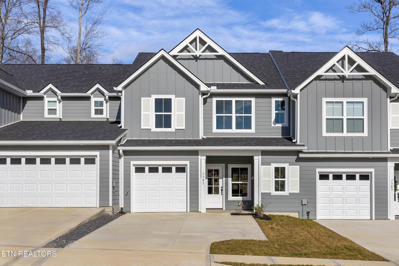 7381 Sun Blossom Lane - Photo 1