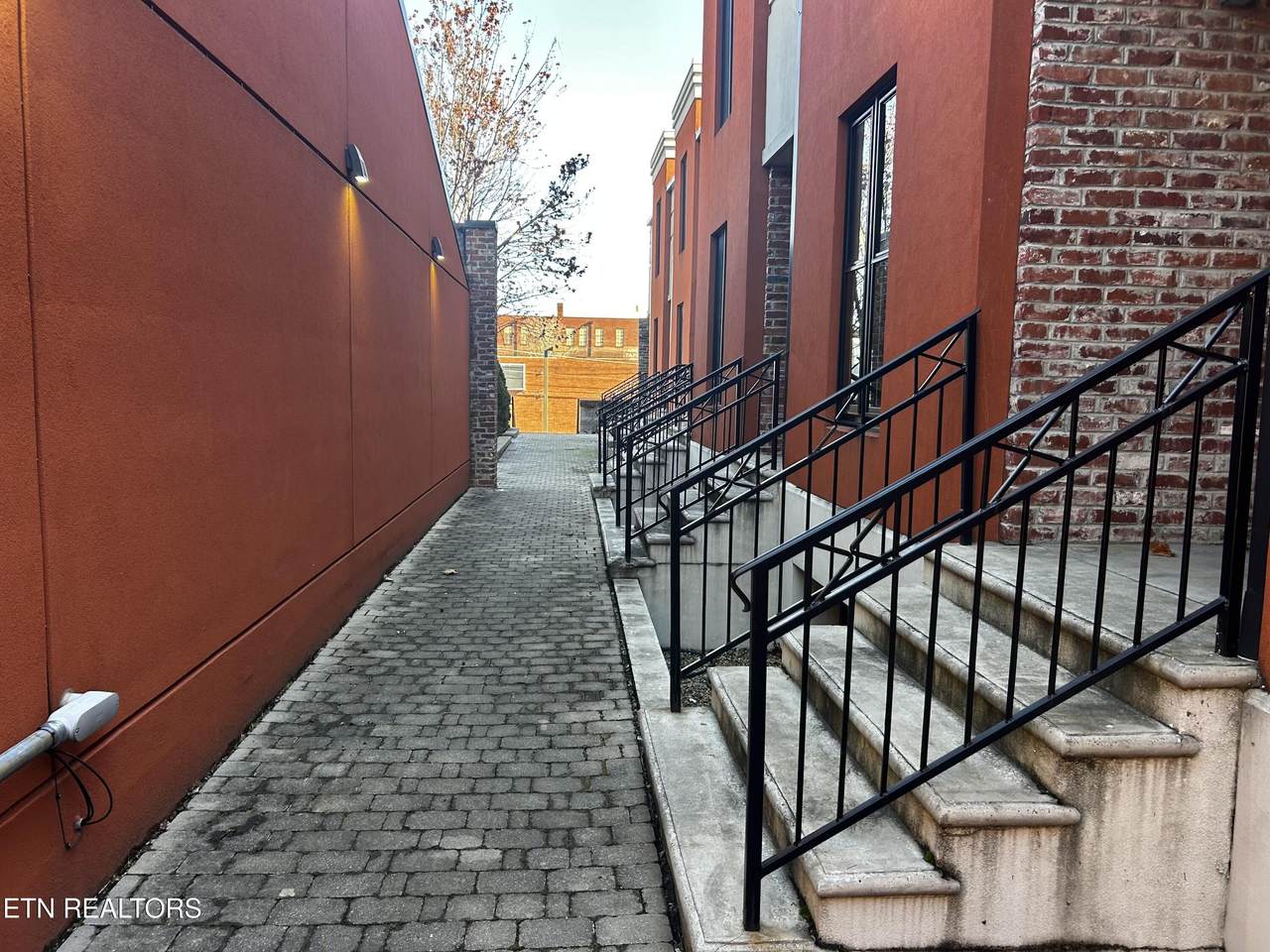 211 Mews Way - Photo 1