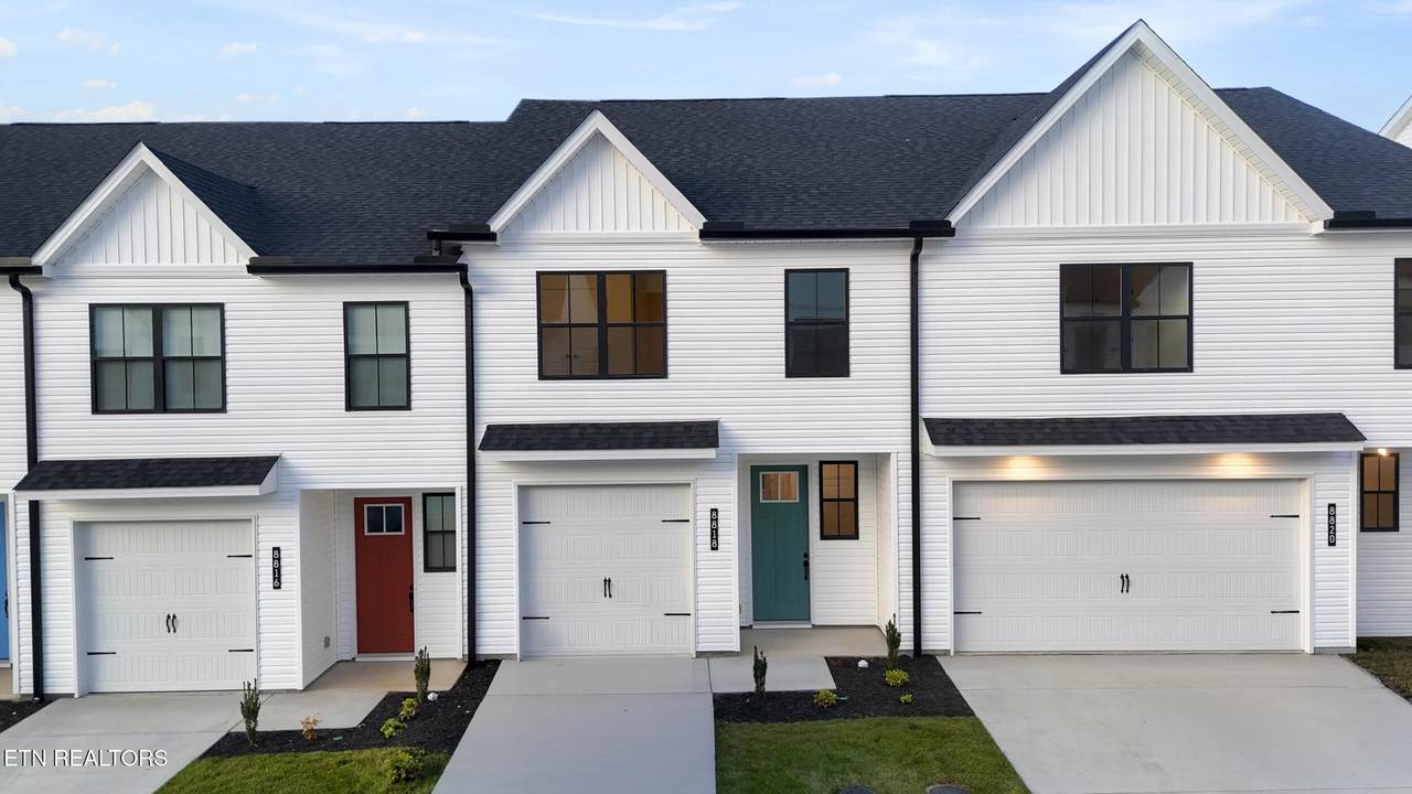 8818 Chapman Trace Way - Photo 1