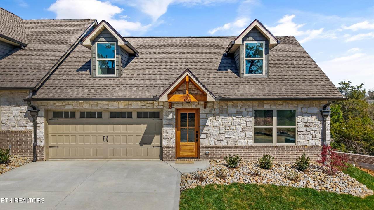 7553 Ridge Hollow Way - Photo 1