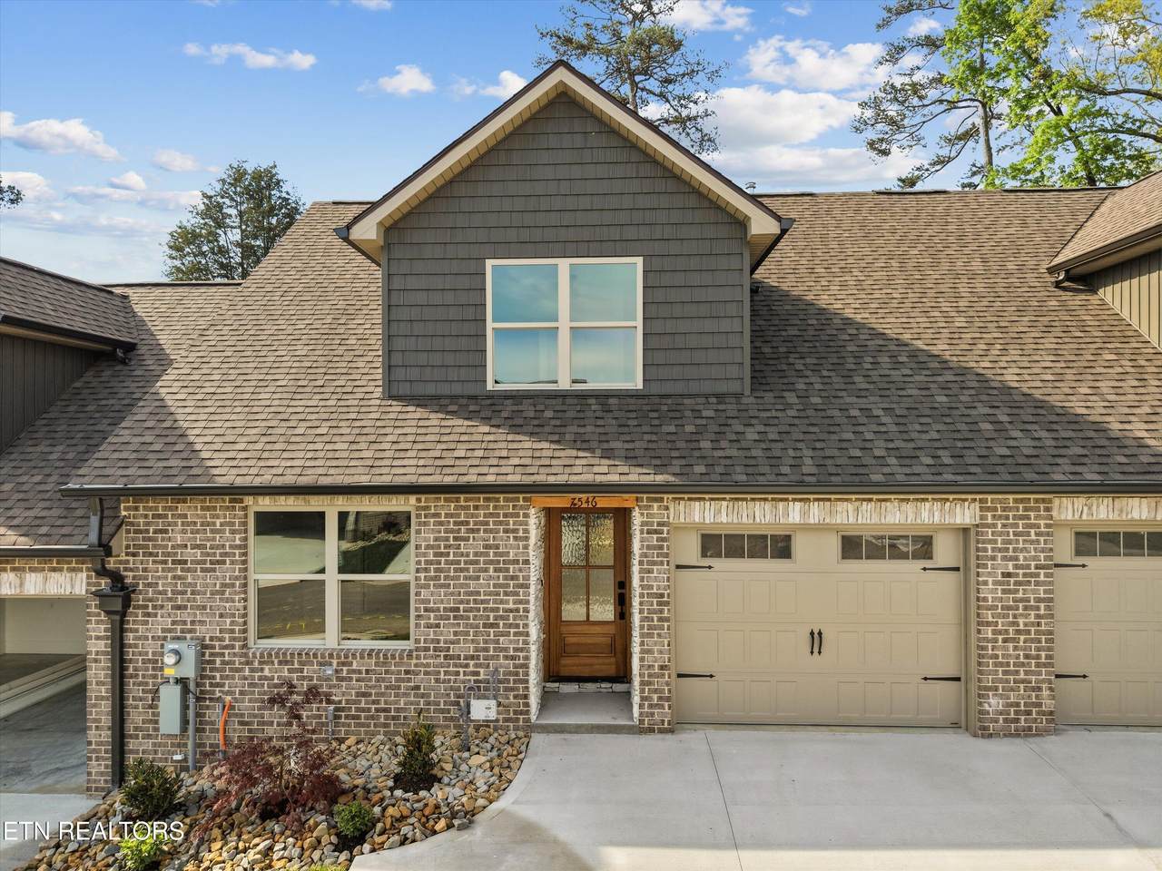 7546 Ridge Hollow Way - Photo 1