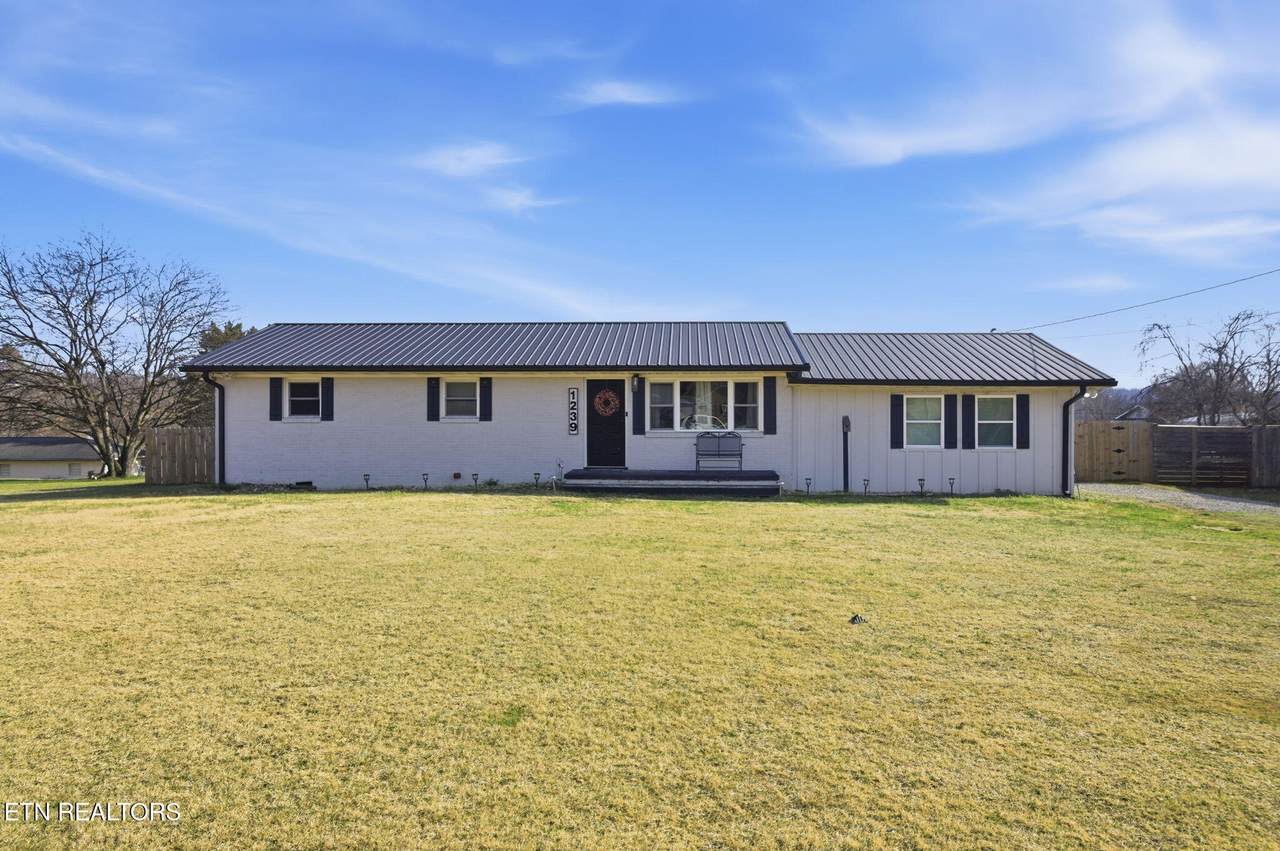 1239 Old Sevierville Pike - Photo 1