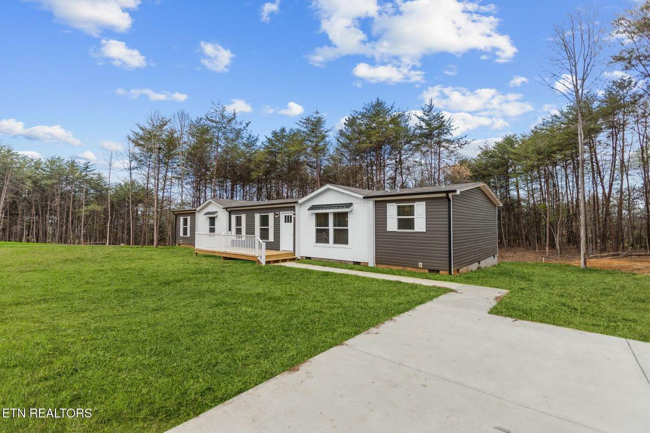 569 County Road 784A - Photo 1