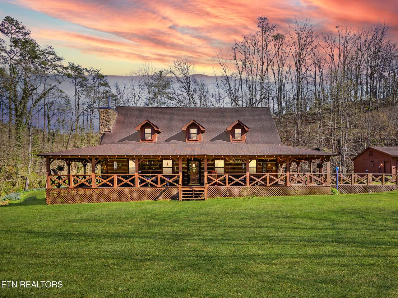 1215 Old Piney Rd - Photo 1