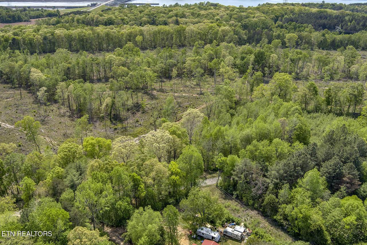 645 Oak Grove Rd - Photo 1
