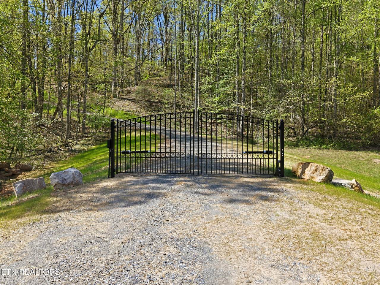 465 Mel Hall Rd - Photo 1