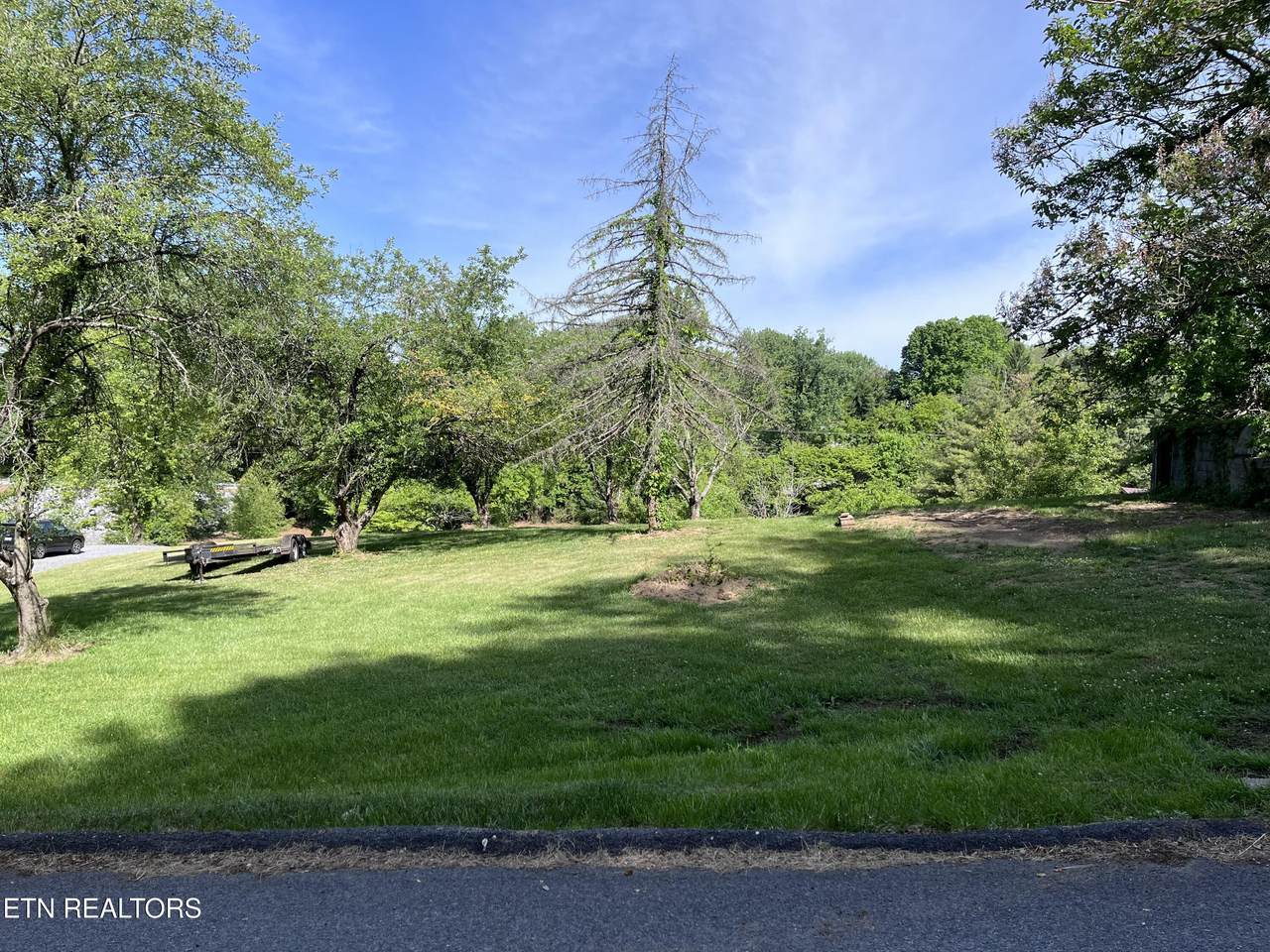 2051 Mountain View Ave - Photo 1