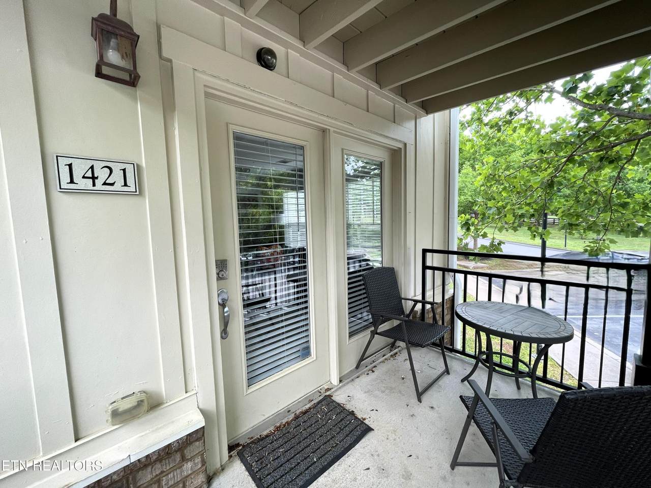 1121 Tree Top Way 1421 - Photo 1