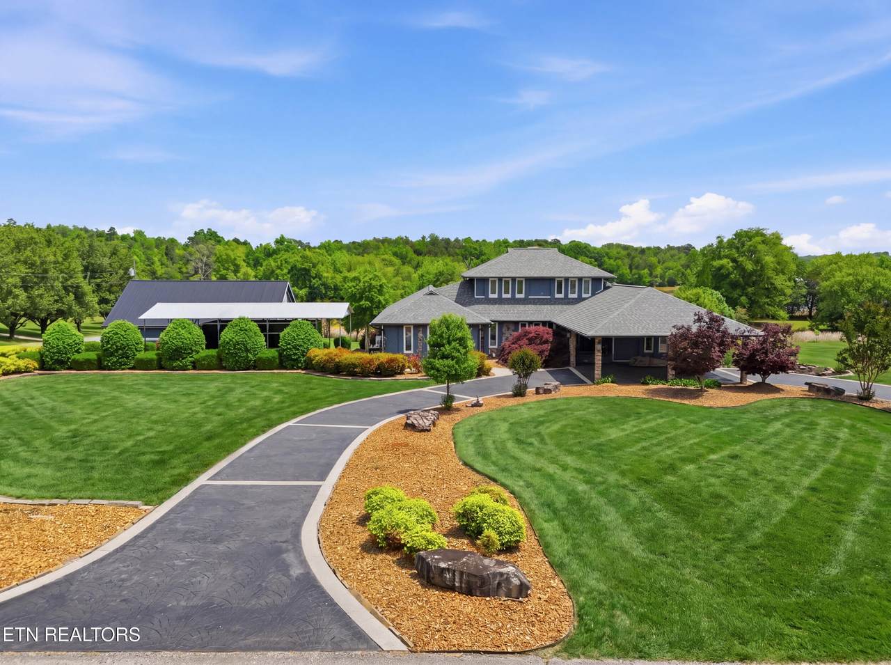 401 Gholdston Drive - Photo 1