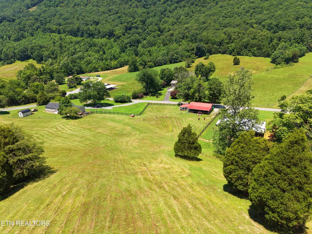 1319 Ideal Valley Rd - Photo 1
