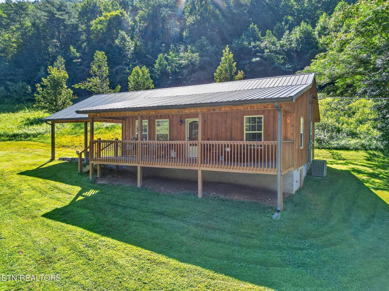 136 Little Ridge Way - Photo 1