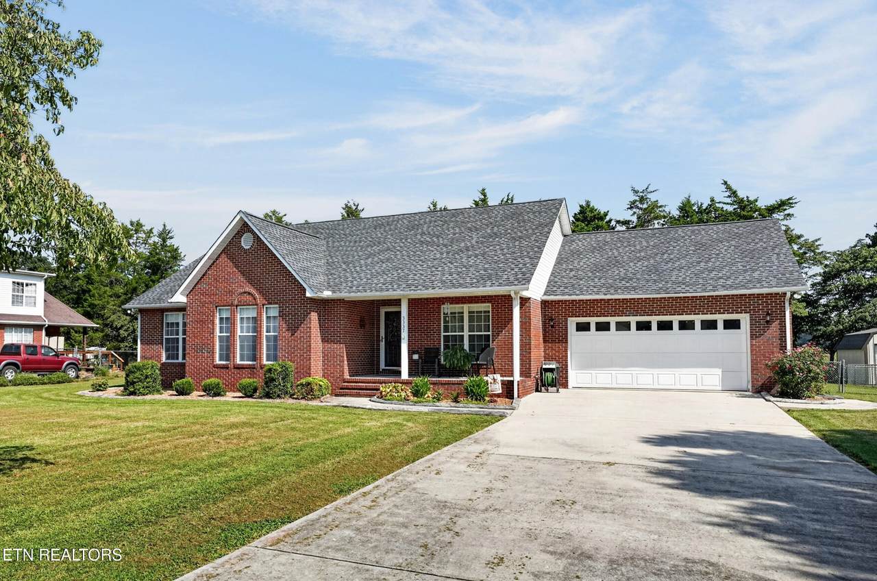 3337 Claybrook Drive - Photo 1