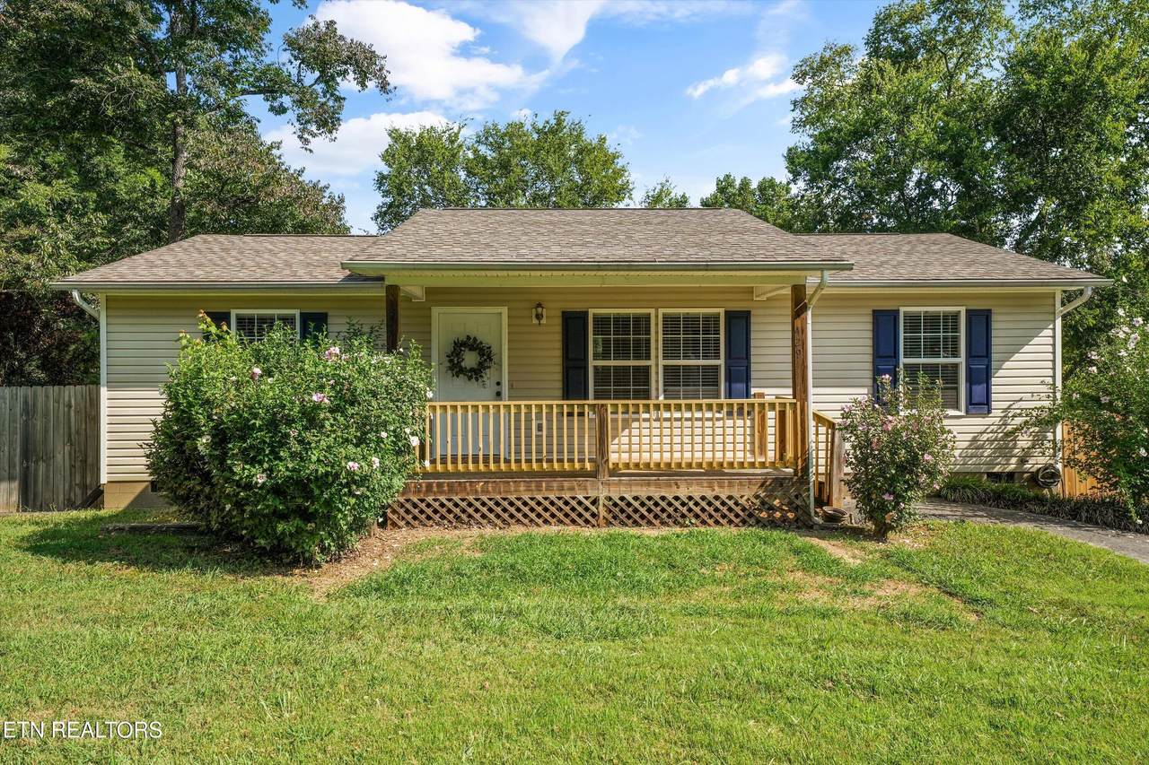 429 Woodlawn Pike - Photo 1