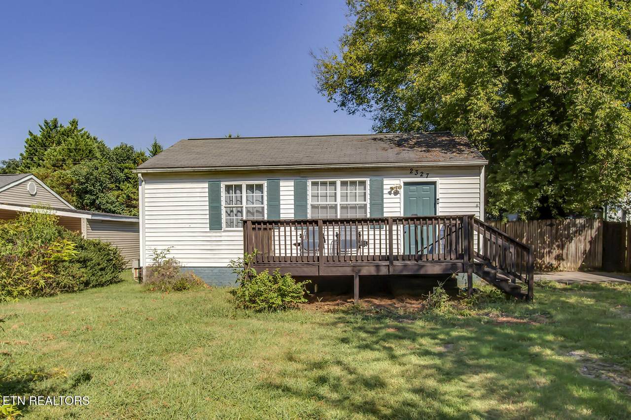 2327 Grove St - Photo 1