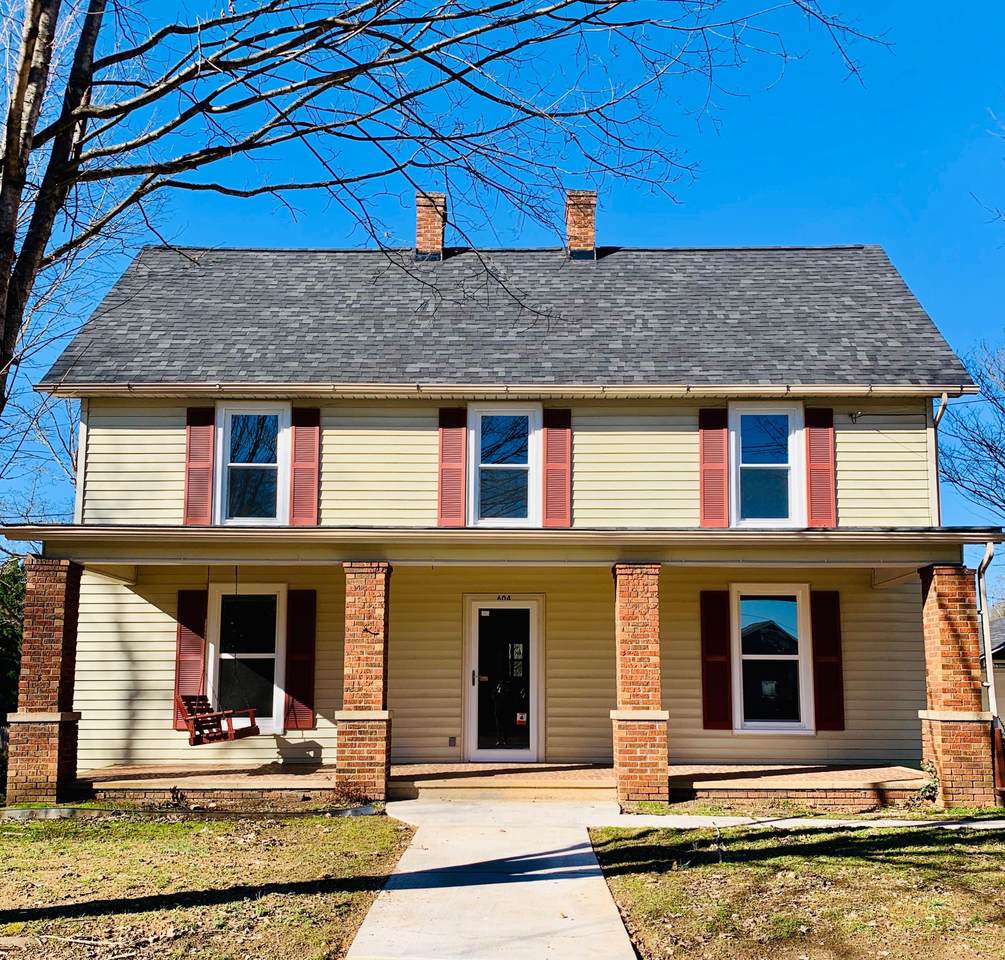 604 Mulberry St - Photo 1