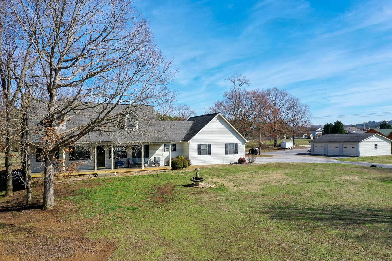 930 William Blount Drive - Photo 1