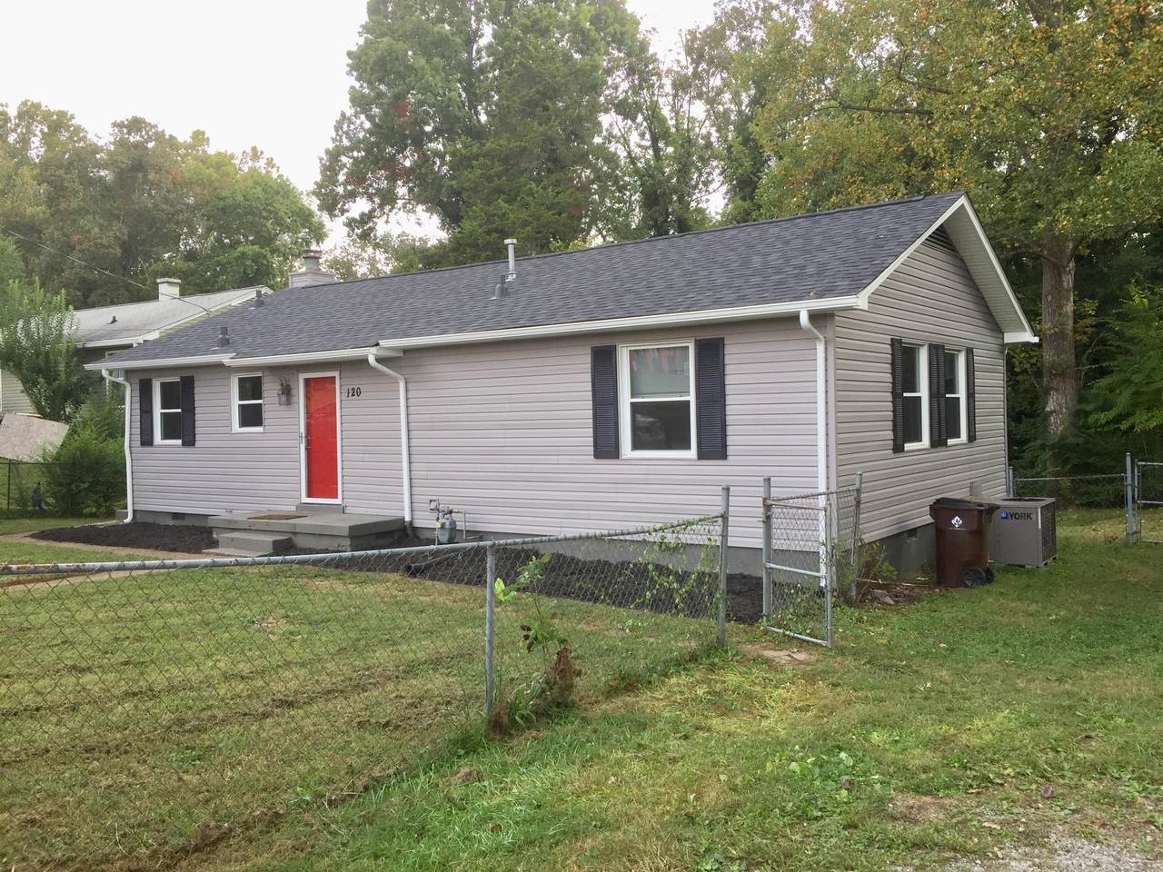 120 Audubon Rd - Photo 1