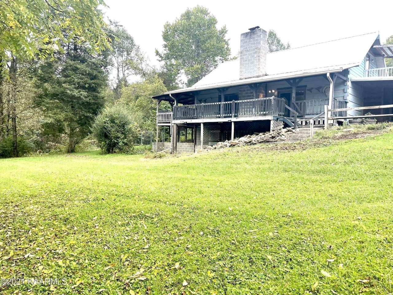 7011 Texas Valley Rd - Photo 1