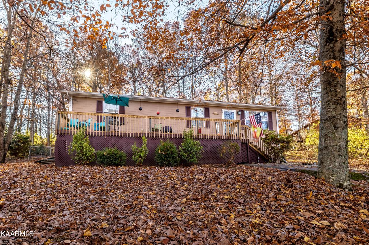 7814 Settlers Tr - Photo 1