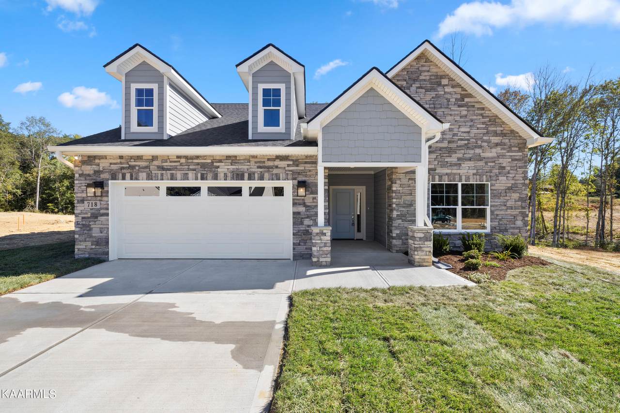 718 Greenhead Lane - Photo 1