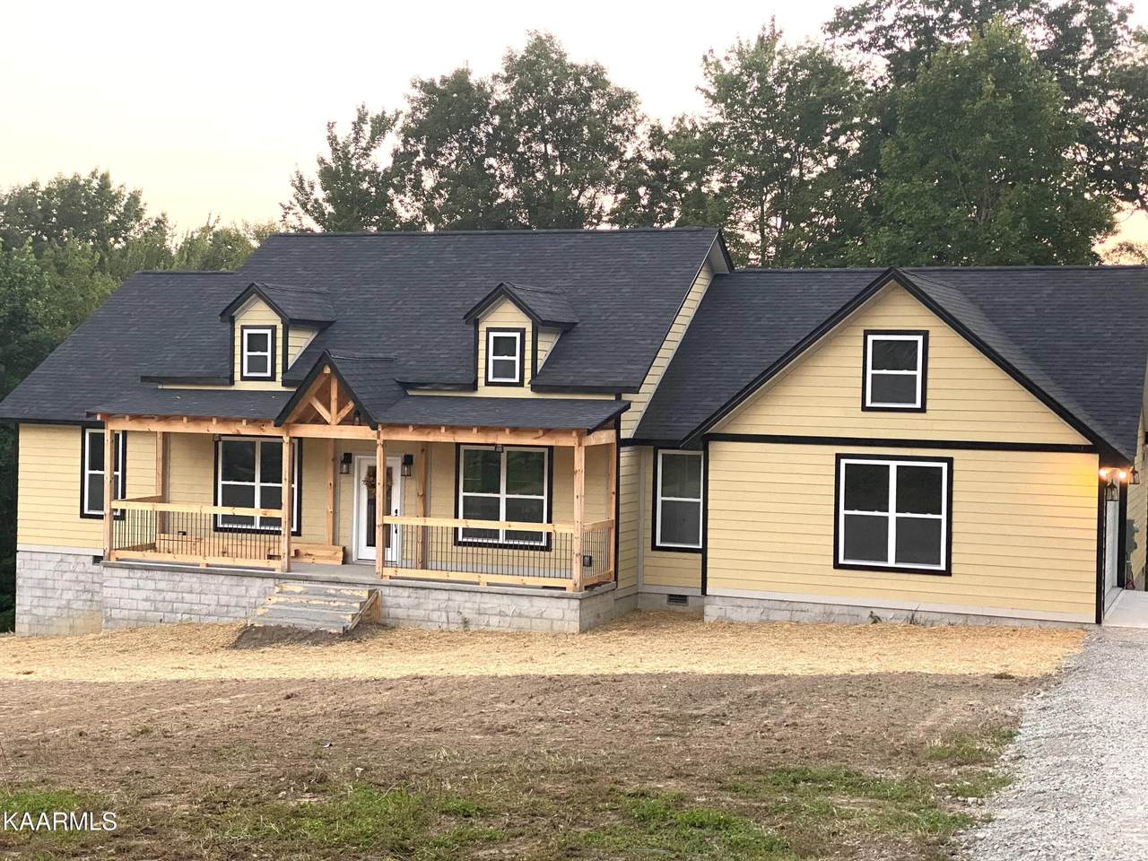 117 Eagle Bluff - Photo 1