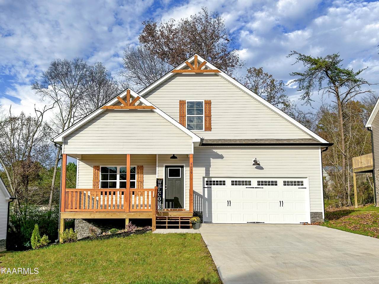 8039 Cobblestone Drive - Photo 1