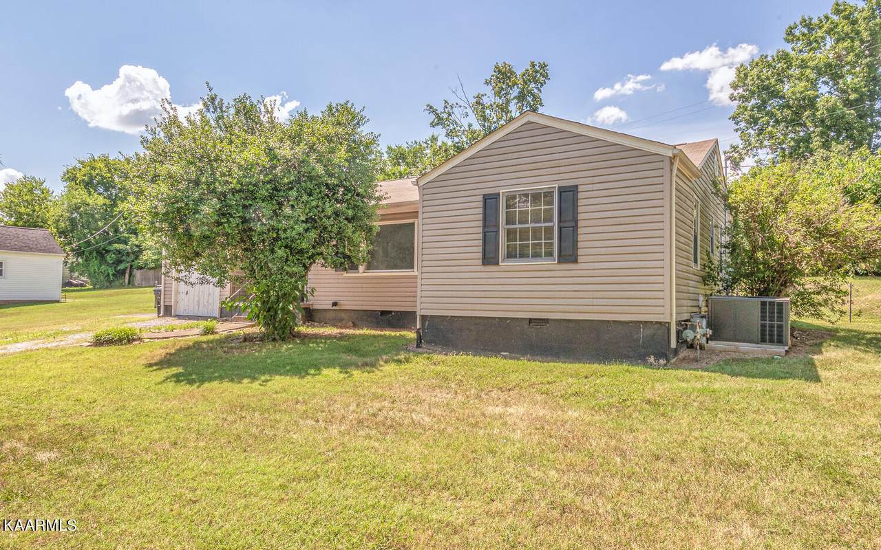 103 Lindy Drive - Photo 1