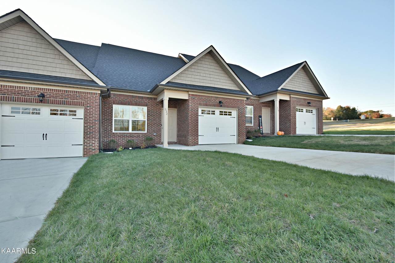 496 Jacksonian Way - Photo 1