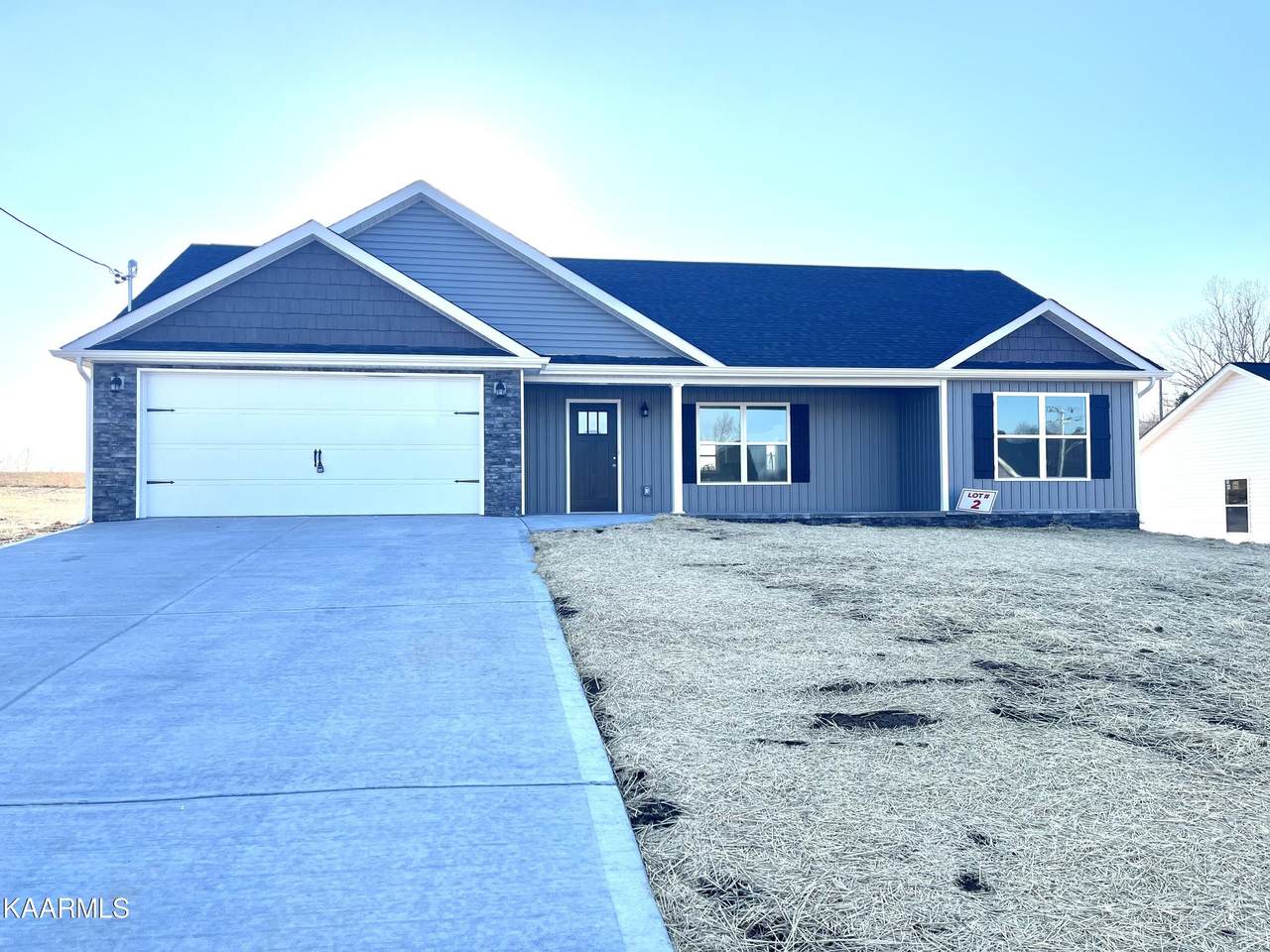 102 Patriot Lane - Photo 1