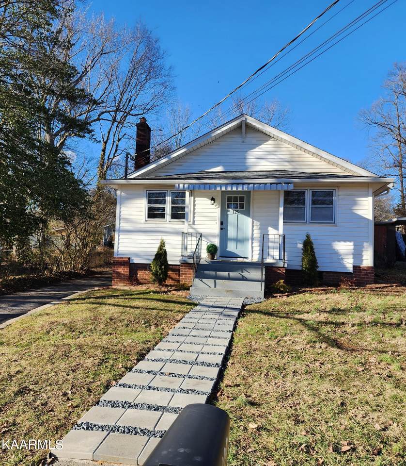 125 Keeble Ave - Photo 1