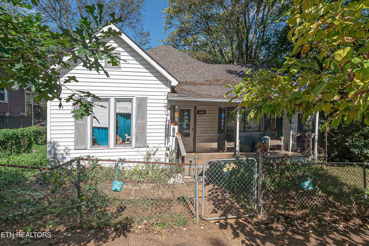 1121 Overton Place - Photo 1