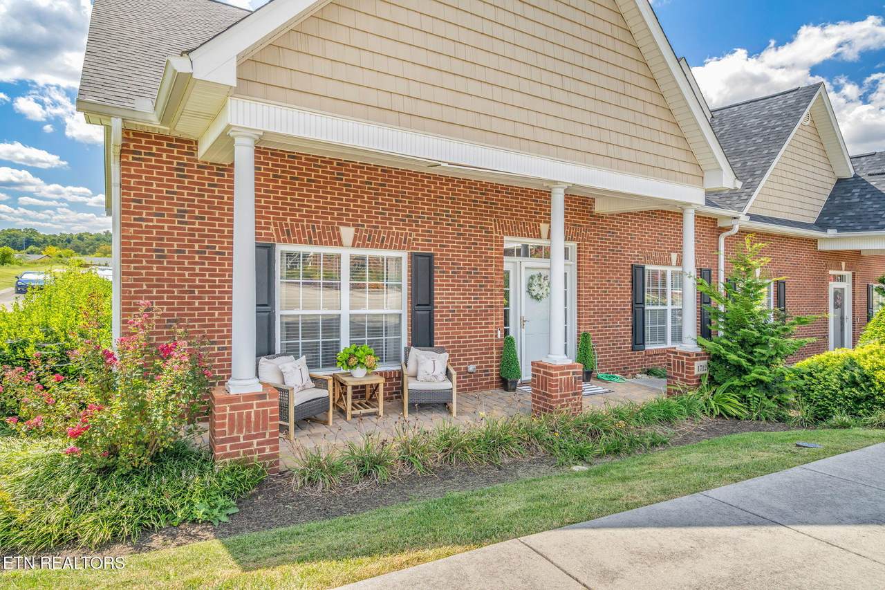 1712 Wisteria View Way - Photo 1