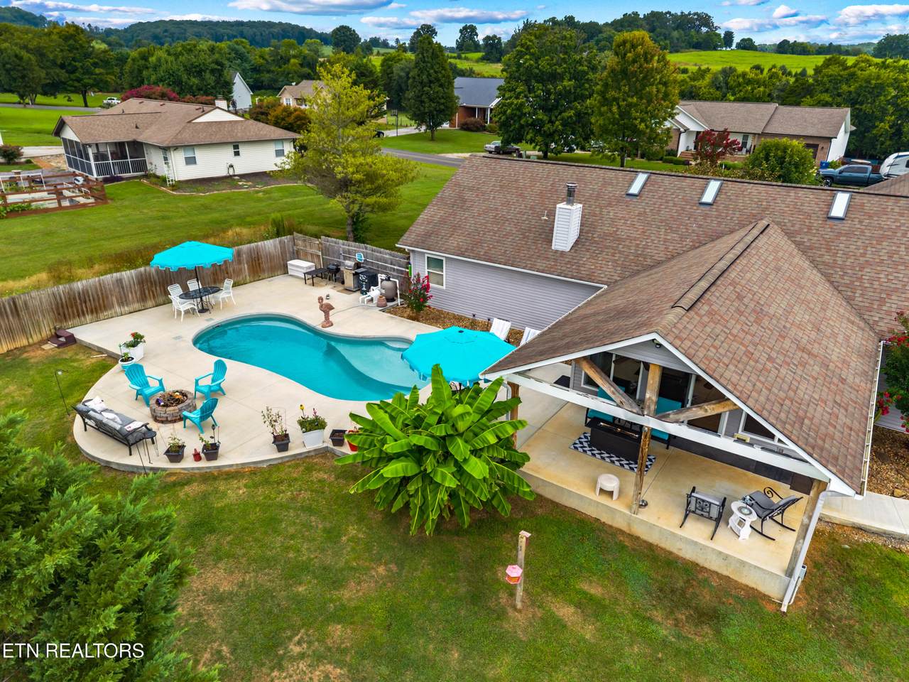 1635 Sams Drive - Photo 1