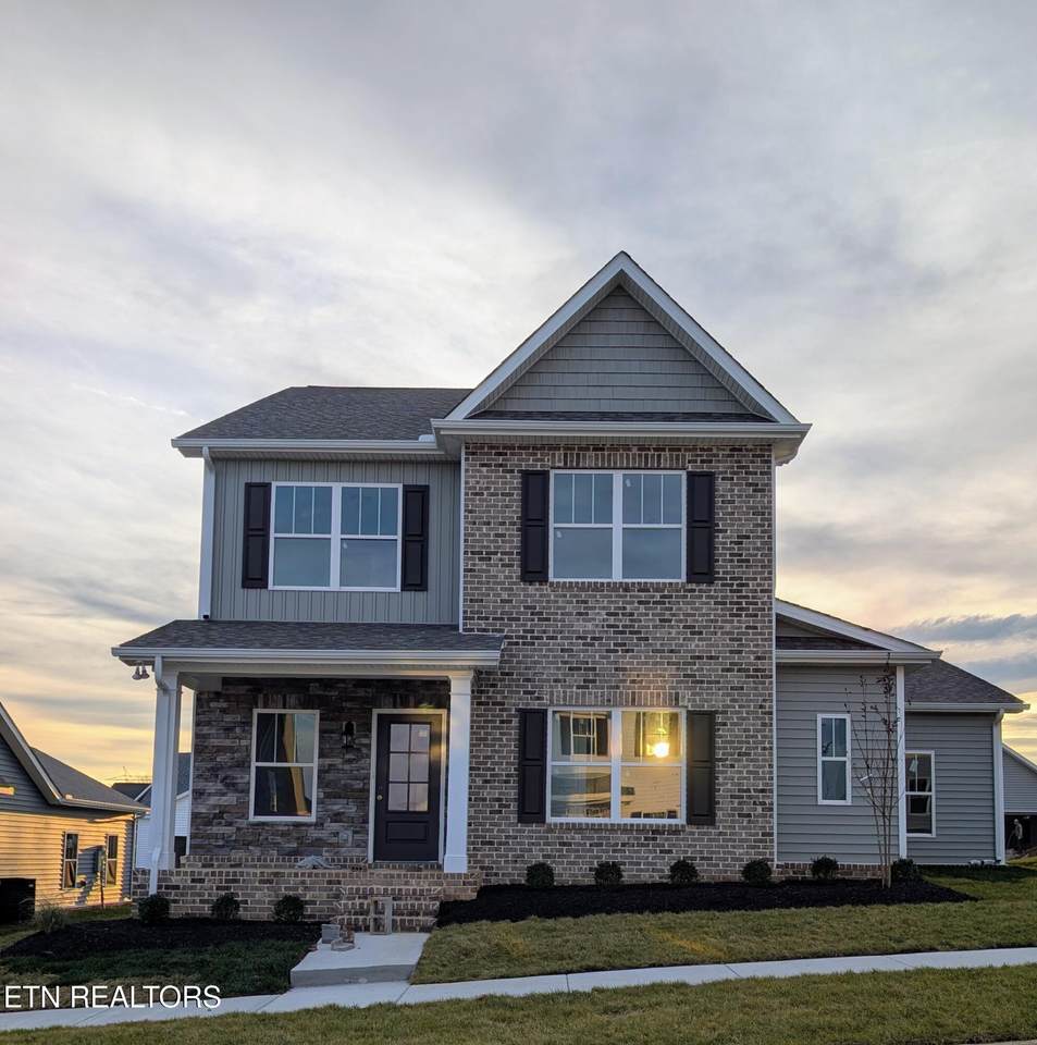 109 Thornberry Rd - Photo 1