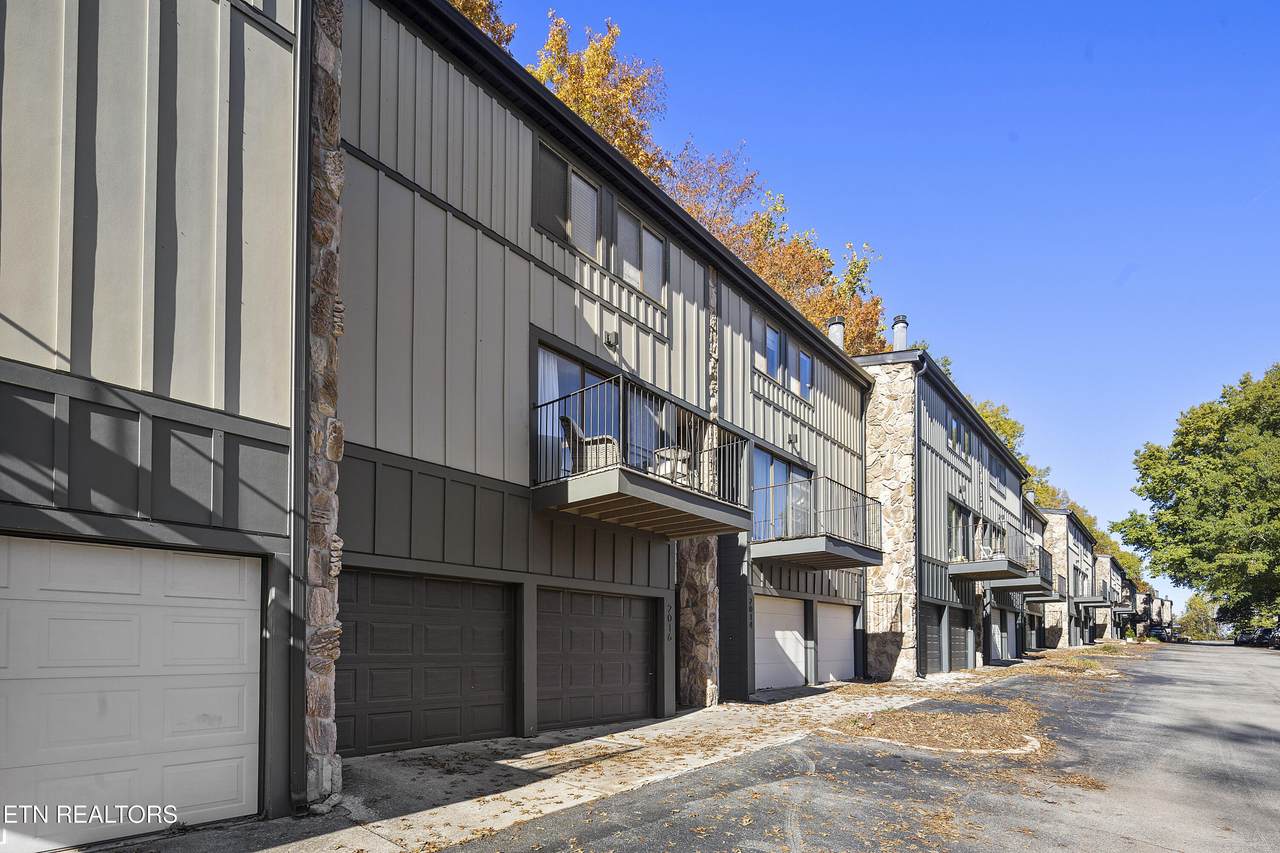 2016 Cherokee Bluff Drive - Photo 1