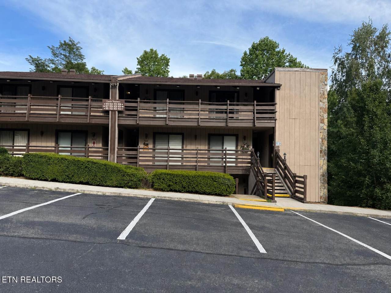 1081 Cove Rd - Photo 1