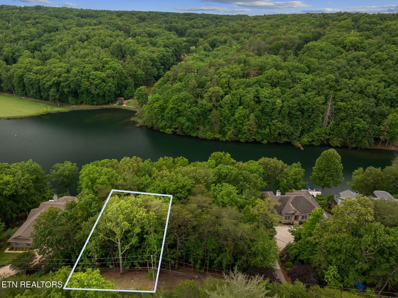 106 Chatham Ln - Photo 1