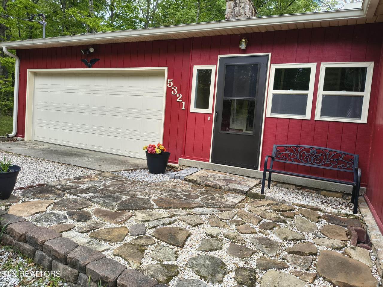 https://bt-photos.global.ssl.fastly.net/kaar/1280_boomver_3_1340291-2.jpg