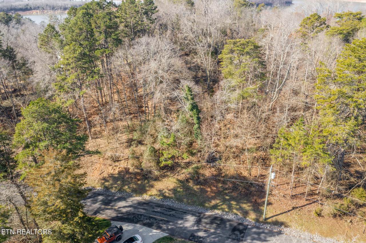374 Chelaque Way - Photo 1