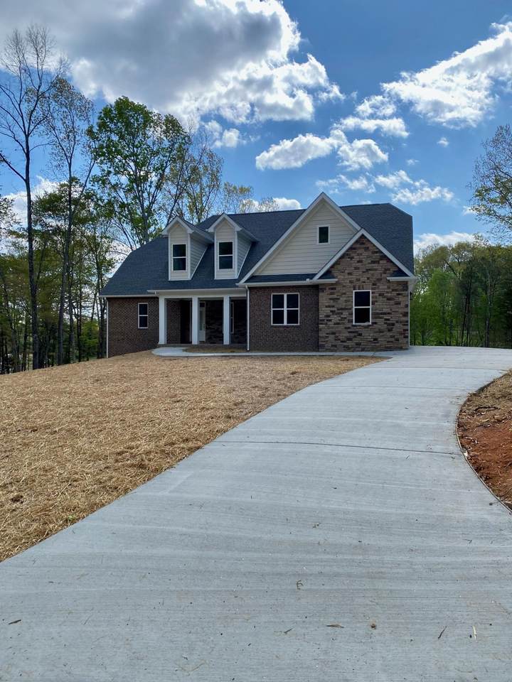 250 Blount Circle - Photo 1